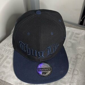 “Thug Life” Text Fitted Boys Hat. Black and Red. Adjustable size strap, Snapback